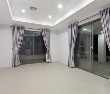 Gorgeous Family Home - Photo 1