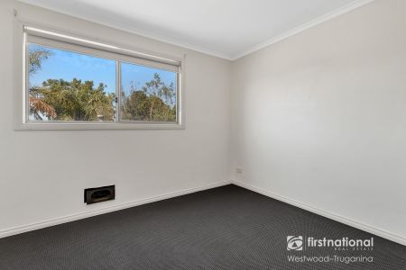 3/14 Parkside Walk, 3029, Hoppers Crossing Vic - Photo 2