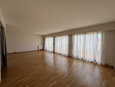 Location Appartement 3 pièces 94m² POITIERS 86000 - Photo 4