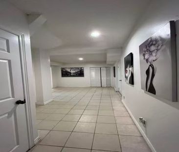For Lease - 54 Cliffwood Road Unit# Unit B, Toronto, Ontario - Photo 6