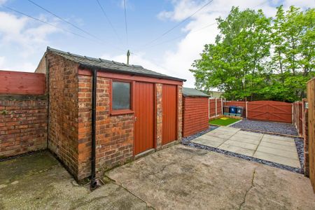 3 bedroom terraced house to rent - Photo 3