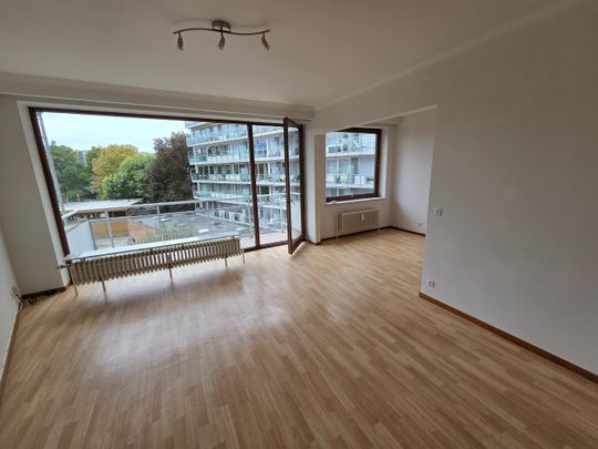 Charmante en recent gerenoveerde studio met slaaphoek en terras. - Foto 1