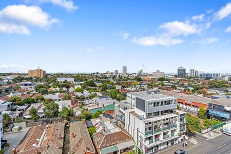 Bright Two Bedroom by Central Prahran - Photo 3