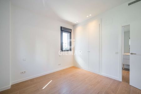 Bajo en alquiler en Pozuelo de Alarcón – Madrid | Gilmar Consulting - Photo 2