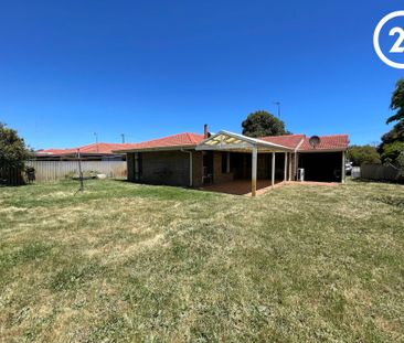 4x1 - Superb Location! - Photo 2