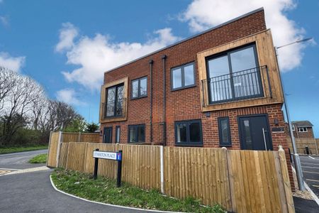 Alfriston Road, SEAFORD - Photo 2