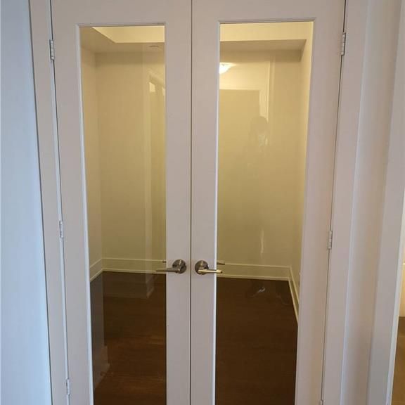 For Lease - 200 Bloor Street Unit# 1707, Toronto, Ontario - Photo 1