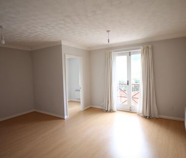 Chamberlin Court, Westfield Lane - Photo 2