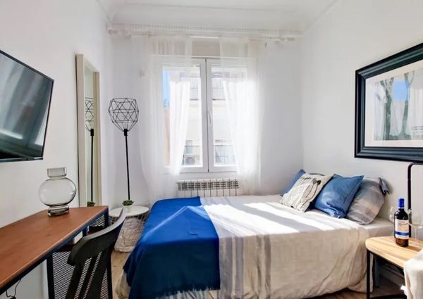 Calle Berruguete, Madrid, Community of Madrid 28039