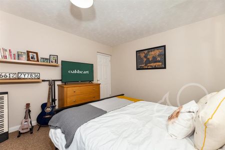 2 bedroom maisonette to rent - Photo 4