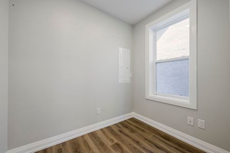 For Lease - 17 Lockwood Road Unit# A, Toronto, Ontario - Photo 3