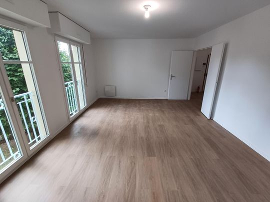 location Appartement F2 DE 66.09m² À ST GERMAIN EN LAYE - Photo 1