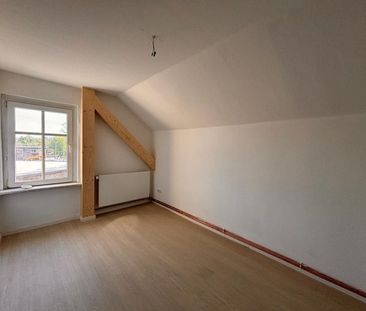 Dachgeschosswohnung ca. 102 qm zentral zum Bahnhof Zossen gelegen - Photo 5