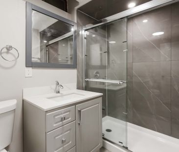 For Lease - 14 Fallingbrook Street, Whitby, Ontario - Photo 2