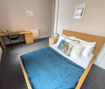 5 bedroom terraced house to rent - Photo 5
