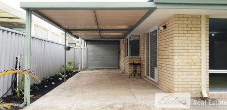 13 Crystaluna Drive - Photo 5