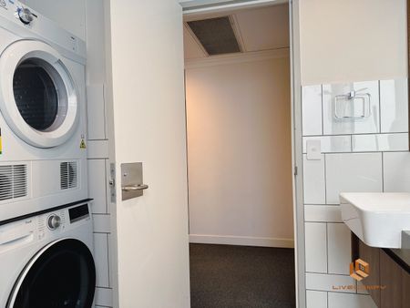 Melbourne CBD - Photo 3