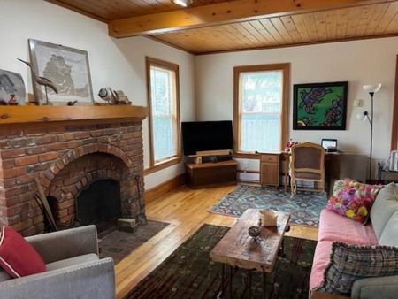 For Lease - 550 Queen Street Unit# 2, Scugog, Ontario - Photo 3