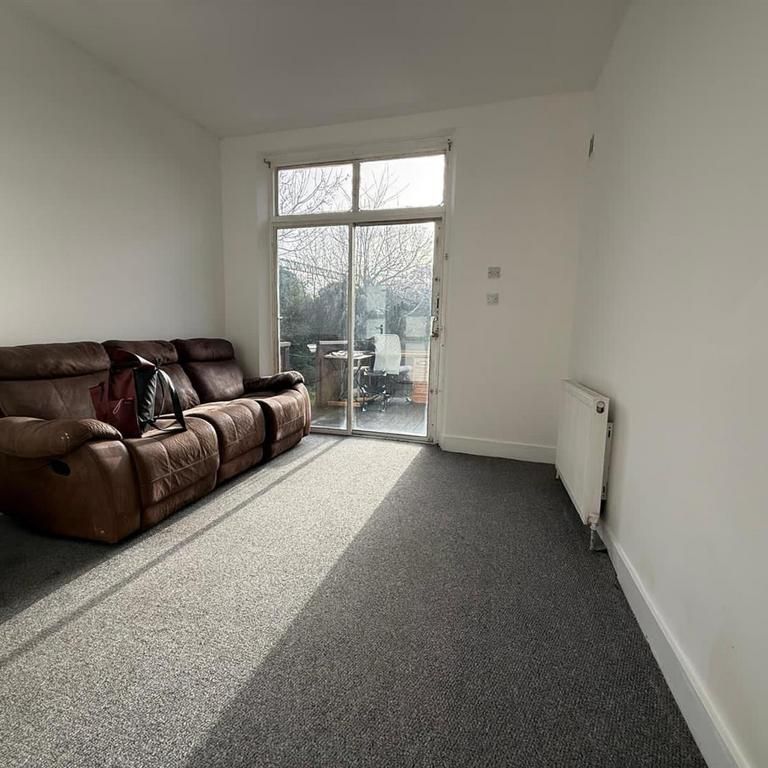 3 bedroom house to rent - Photo 1