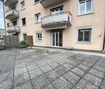 Joli 2 pièces avec grande terrasse ! - Photo 2