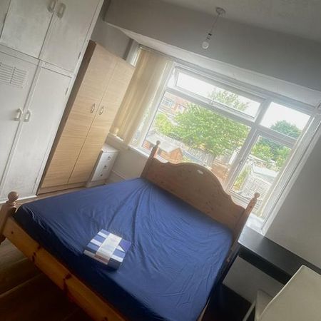 5 bedroom house share to rent - Photo 4