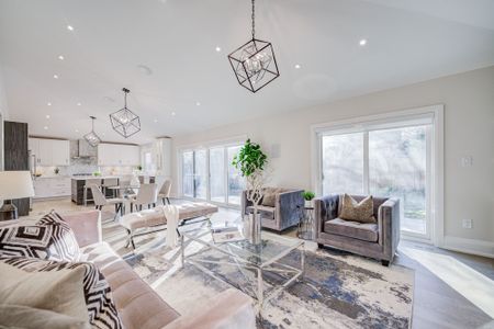 For Lease - 34 Sheffley Crescent, Toronto, Ontario - Photo 2