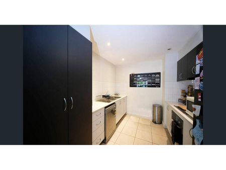 UNIT AT REFLECTIONS ON LITTLE STREET - Photo 4