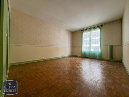 Location Appartement 4 pièces 75m² LIMOGES 87000 - Photo 2