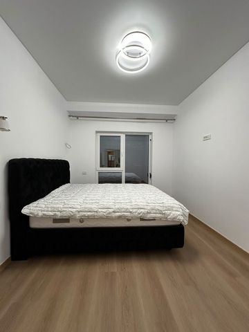 Apartament in Pipera la parter cu 4 camere, curte privat?... - Photo 3