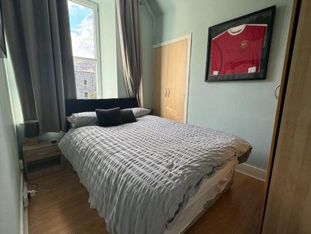 1 bedroom flat to rent - Photo 4