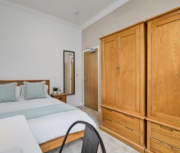 1 bedroom in a house share to rent - Photo 5