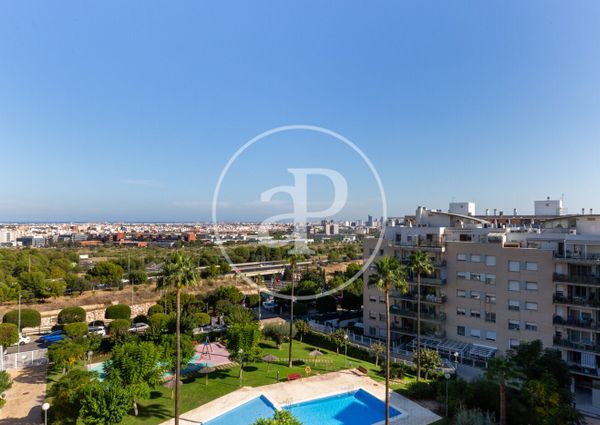 Penthouse for rent with Terrace in Paterna
