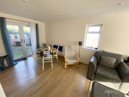2 bed detached house to rent in Stoneacre Close, Brixham, TQ5 - Photo 3