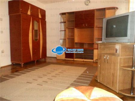 Inchiriere garsoniera, Ploiesti, zona Ultracentrala - Fotografie 2