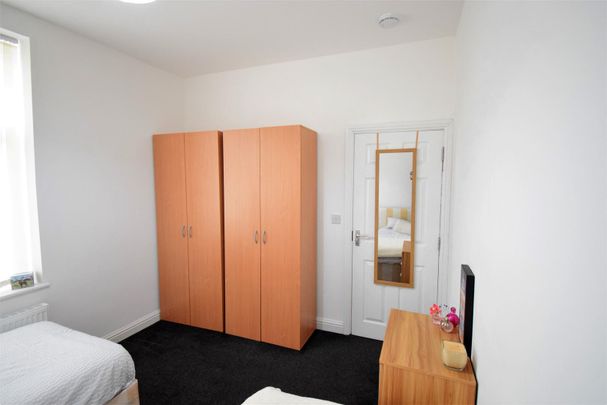 1 bed house share to rent in Dorset Street, Burnley, BB12 - Photo 1