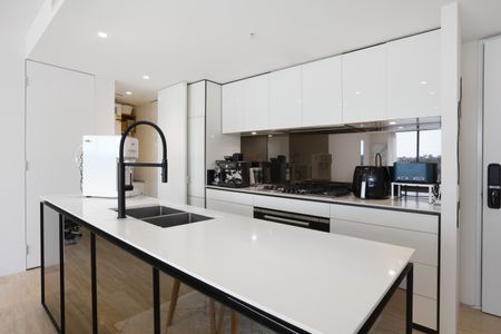 203C/1 The Concourse, Benowa QLD 4217 - Apartment For Rent | Domain - Photo 5