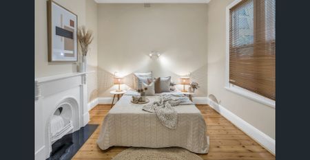 Find comfort: where classic charm meets everyday ease - Photo 4