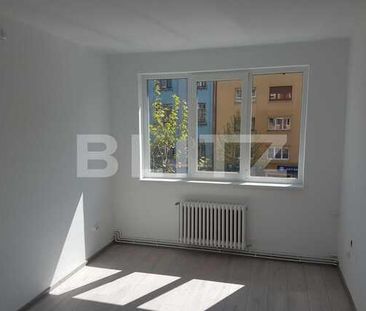 Apartament 3 camere decomandate, prima inchiriere, zona Centrala - Fotografie 3