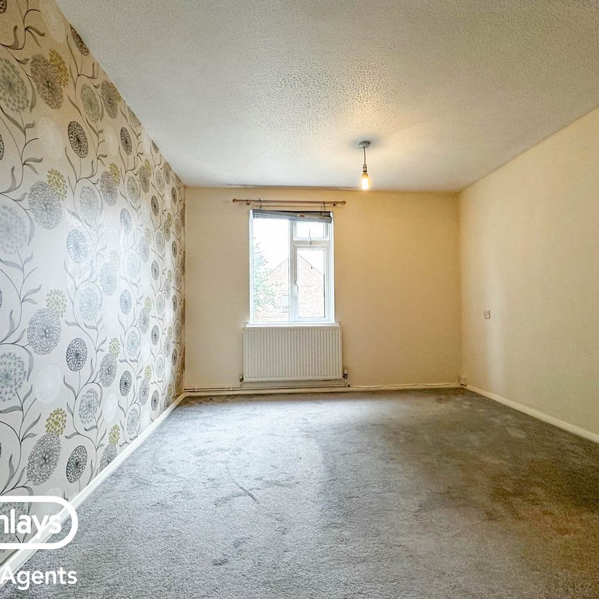 2 bedroom Flat for rent - Photo 1