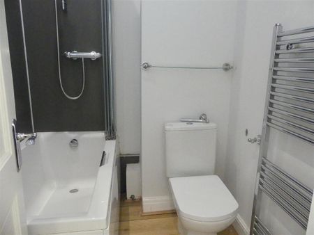 1 bedroom flat to rent - Photo 5