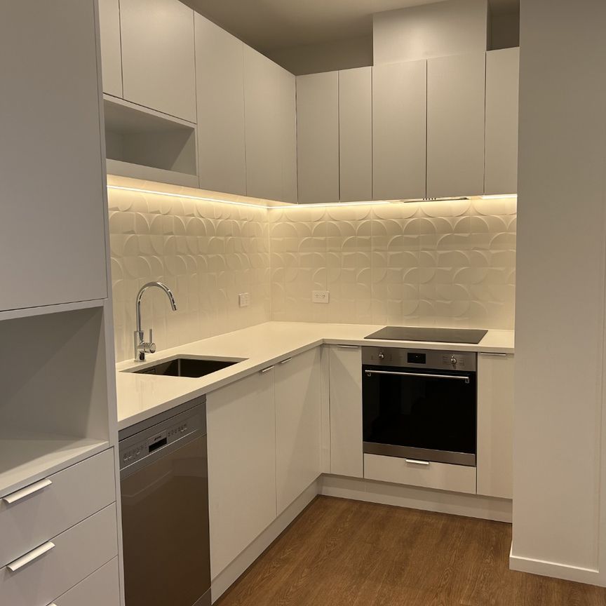 Aroha Brand New One Bedroom One Bathroom Apartment - Photo 1