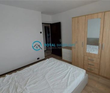 Royal Imobiliare - Inchiriere apartament 3 camere zona Malu Rosu - Fotografie 5