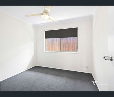 7 Jade Place, Springfield, Qld 4300 - Photo 4