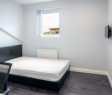 Spa Road, Preston - Photo 6