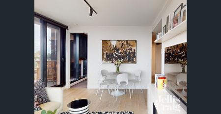 Experience the epitome of convenience and lifestyle in Hawthorn East! - Photo 5