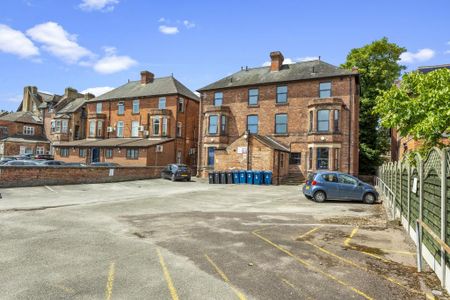 1 bedroom ground floor flat to rent - Photo 5