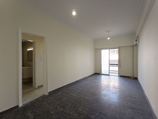 Διαμέρισμα για ενοικίαση Πλατεία Ελευθερίας (Κορυδαλλός) - Φωτογραφία 1
