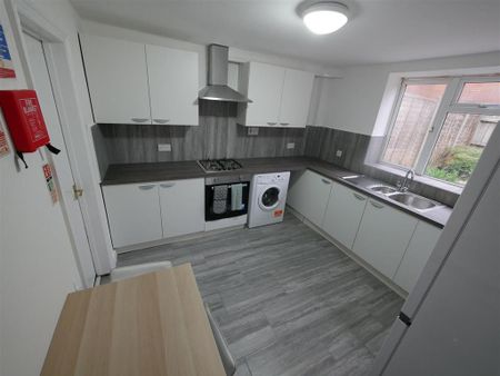 6 bedroom house share to rent - Photo 5