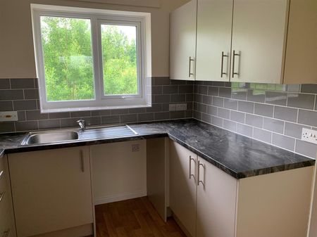Kings Meade, Coleford - Photo 3