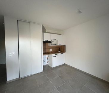 Location Appartement 1 pièce 25m² CARROS 06510 - Photo 2